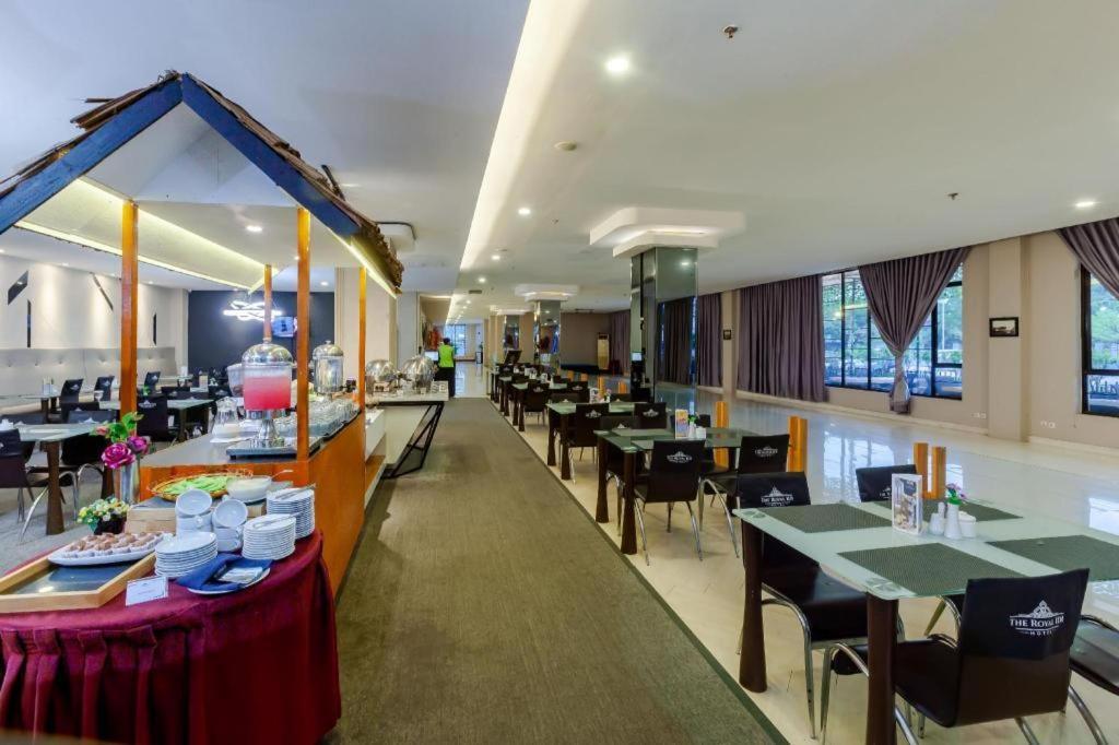The Royal Idi Hotel Idirayeuk Екстер'єр фото